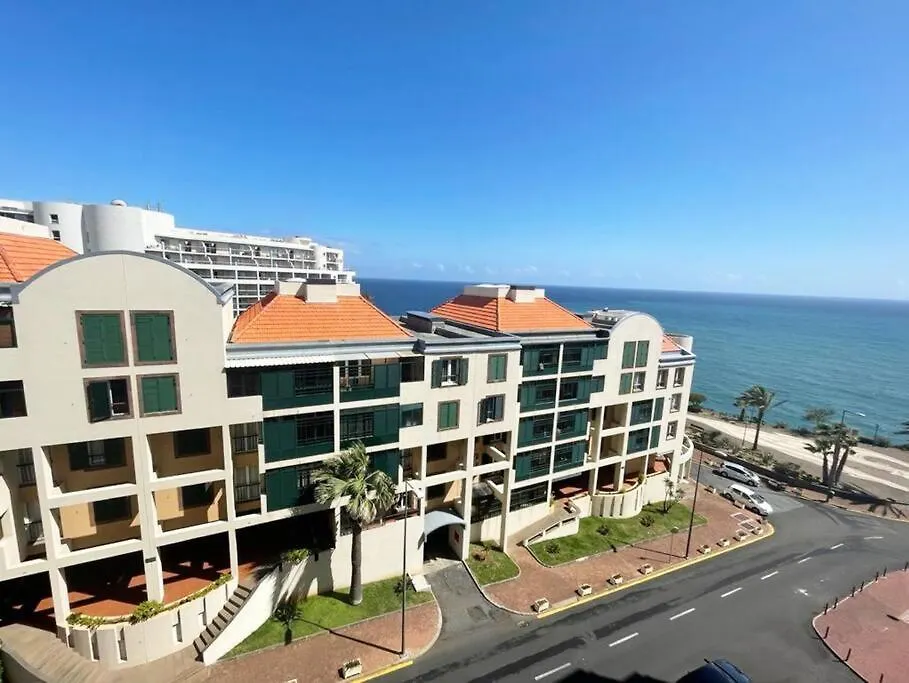 Seaview Apartment Walking To The Beach Funchal